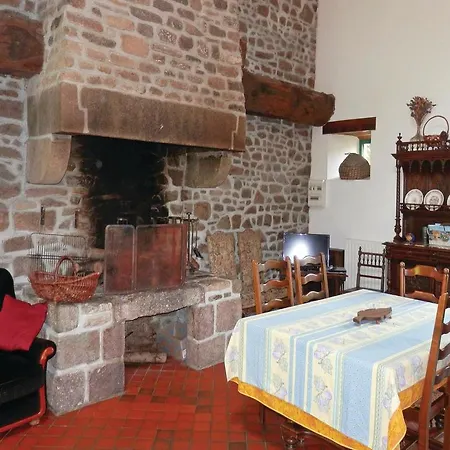 Prázdninový dům Holiday With A Fireplace 03